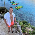 Profile Picture of Alex Rives Lopez (@a.r.lpz) on Instagram