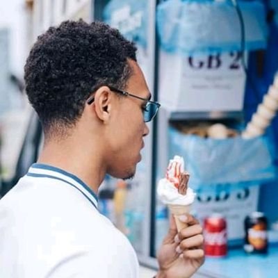 Profile Picture of Trent Alexander-Arnold (@TrentAl67337556) on Twitter
