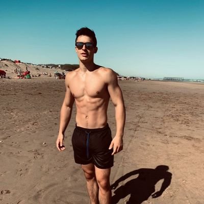 Profile Picture of Max (@MaxiMartinCai) on Twitter