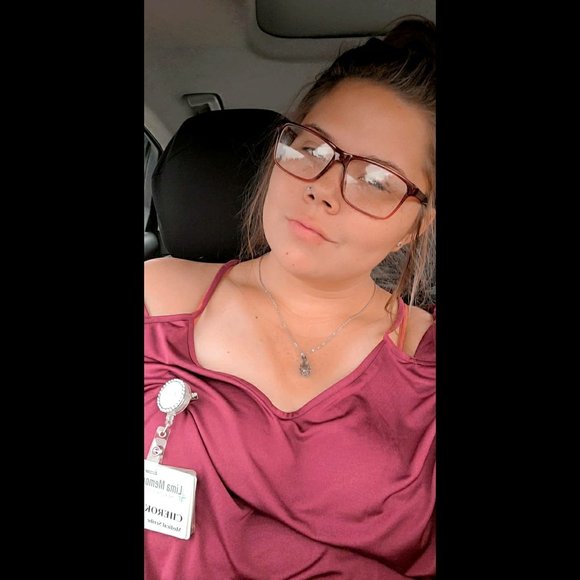 Profile Picture of Cherokee Whitenight (@cherokeejw) on Poshmark