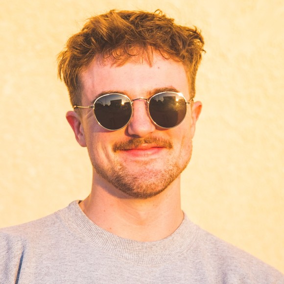 Profile Picture of Jacob Chapman (@chapmanpapi) on Poshmark