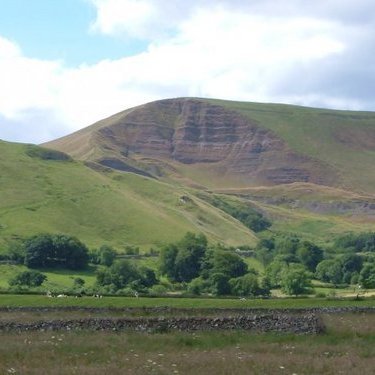 Profile Photo of Visit Castleton (@Caerphilly_Cadw) on Twitter