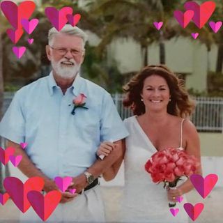 Profile Picture of Ivy Schlegel (@mombus07) on Instagram