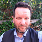 Profile Picture of Mark Howard (@markjhoward) on Youtube