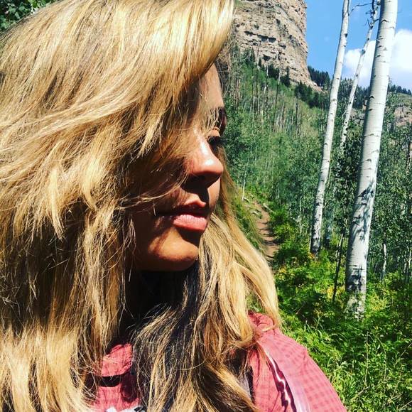 Profile Picture of Lorena Williams (@ltorresrn) on Poshmark