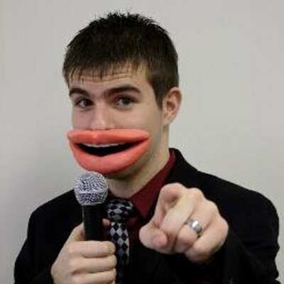 Profile Picture of Adam Walz (@dizzyandfriends) on Twitter