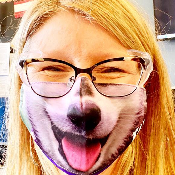 Profile Picture of Shelly Palmer (@rtshelly) on Poshmark