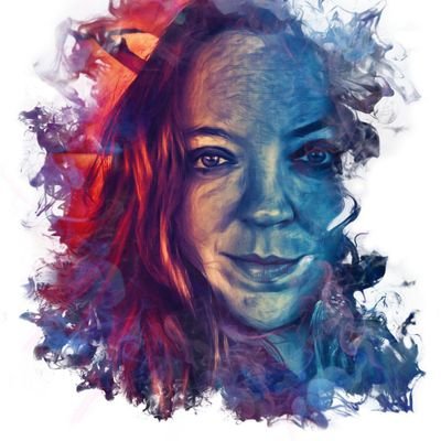 Profile Picture of Courtney Kyle (@Caturnedbleu) on Twitter