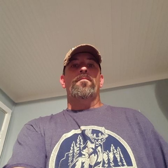 Toby Nolan - Poshmark Profile Picture of Toby Nolan (@tobynolan) on Poshmark