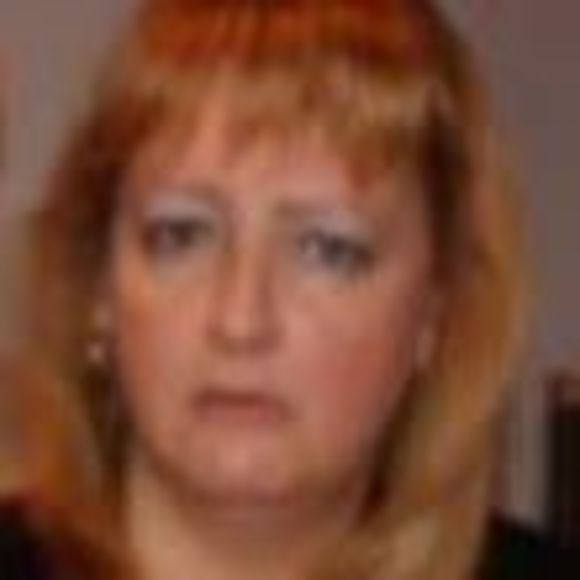 Profile Picture of Cheryl Anzellotti (@canzellotti) on Poshmark