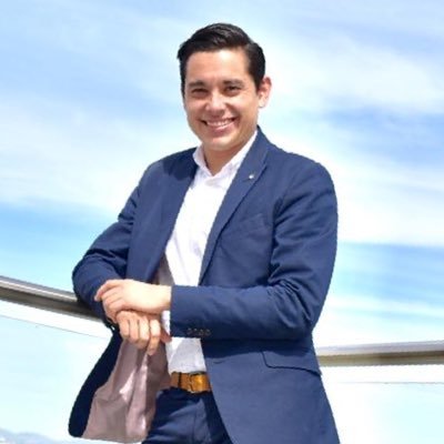 Profile Picture of Luis Fierro (@lcfr1984) on Twitter