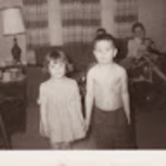 Profile Picture of Alica Stickles (@alicastickles) on Poshmark