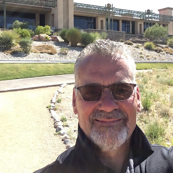 Profile Picture of Frank Phillips (@frankphillips) on Poshmark