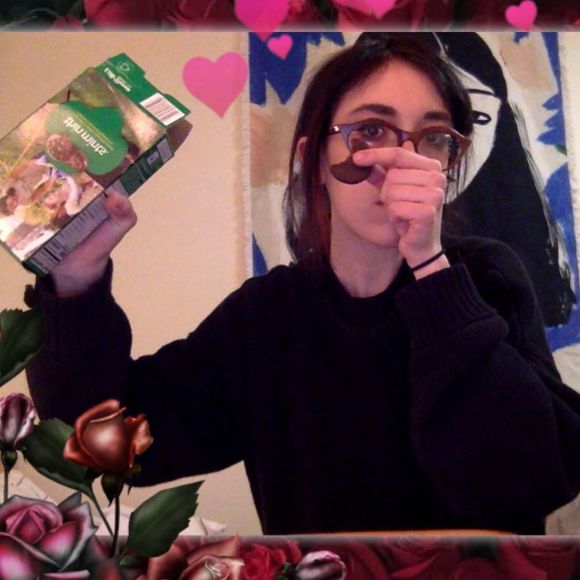 Profile Picture of Hannah Unkrich (@wedredding) on Poshmark