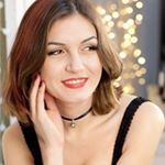 Profile Picture of Mandy bechert (@readermandy) on Instagram