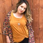 Profile Picture of Julia Mikesell Feldman (@lularoejuliamikesell) on Instagram