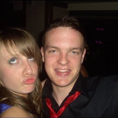 Profile Picture of Tony Broadhurst (@X__BaRnEy__X) on Twitter