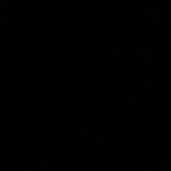 Profile Picture of Tara Chereck (@tarachereck) on Poshmark