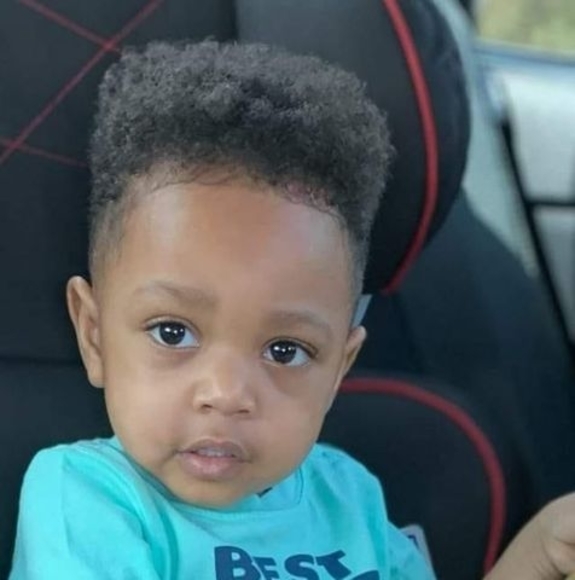 Profile Picture of Cora Selvy (@cselvy50) on Poshmark