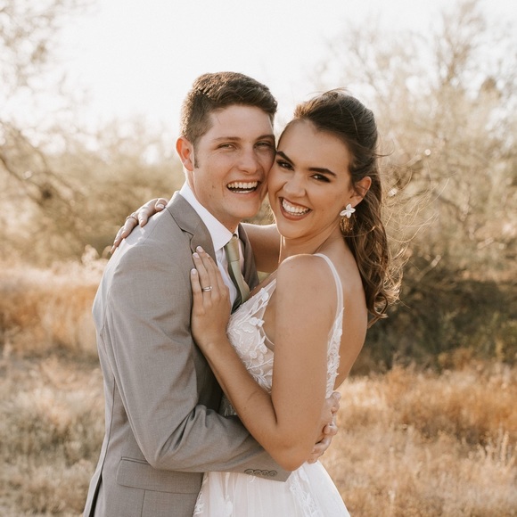 Profile Picture of Emma Kessner (@emmakessner) on Poshmark