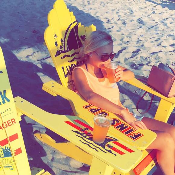 Profile Picture of Jillian Kyle (@jrieker4) on Poshmark