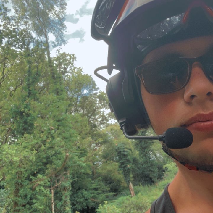 Profile Picture of aaron (@aaronbuckoke04) on Tiktok