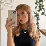 Profile Picture of Jess☽ (@jessica___simmonds) on Instagram