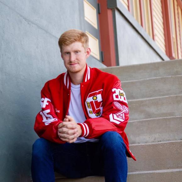 Profile Picture of Alex Byrley (@alexbyrley) on Poshmark