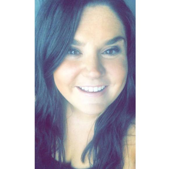 Profile Picture of Alexandria Mcinnes (@almcinnes) on Poshmark