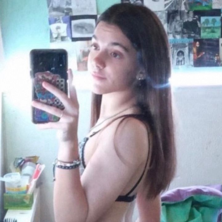 Profile Picture of Ire (@liby_lii2) on Tiktok