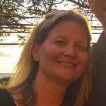 Profile Picture of Lynette MacKay (@lynettemackay) on Tiktok