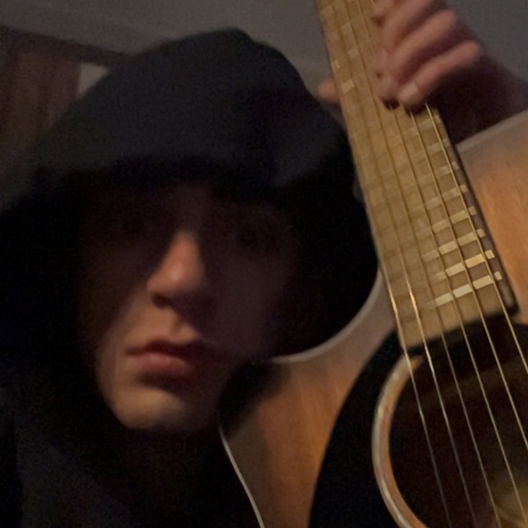 Profile Picture of Jake Buchbaum (@jakebuchbaum) on Poshmark