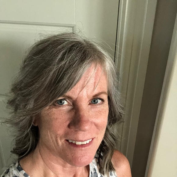 Profile Picture of Rita Byers (@ritabyers561) on Poshmark