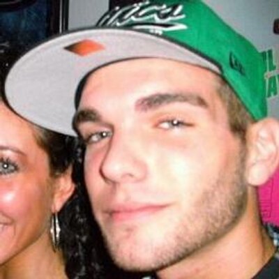 Profile Picture of Cory Linden (@chuckcl36) on Twitter