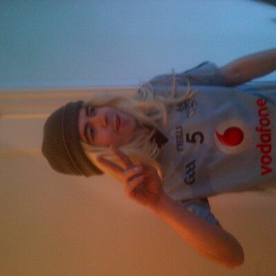 Profile Picture of Joe Amaral (@1puppymaster) on Twitter