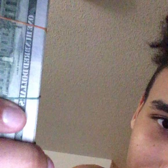 Sean Mcnair - Poshmark Profile Picture of Sean Mcnair (@seanmcnair55) on Poshmark