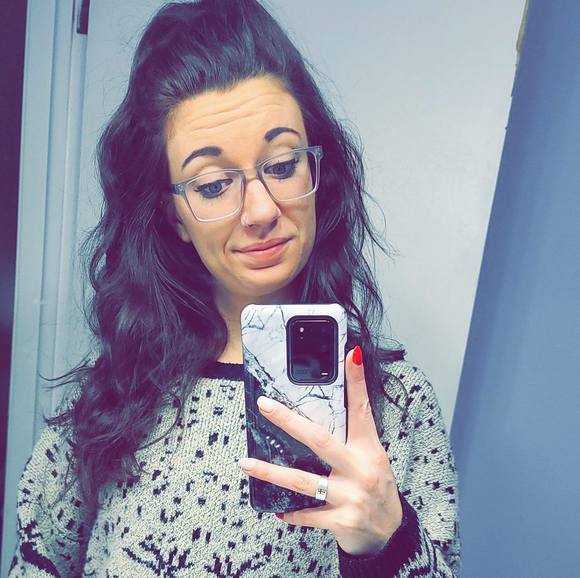 Profile Picture of Gabrielle Hansen (@orangesharpie1) on Poshmark