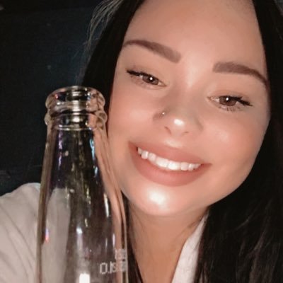 Cecily Davis - Twitter Profile Picture of Cecily Davis (@kidd_cecily) on Twitter