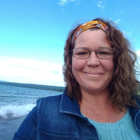 Profile Picture of Maridee Corderman (@mcorderman) on Poshmark