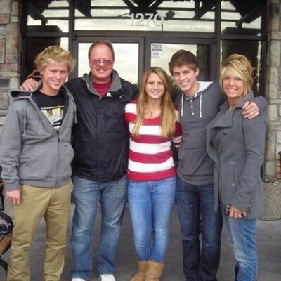 Profile Picture of Dwight (@dwightcanby) on Twitter