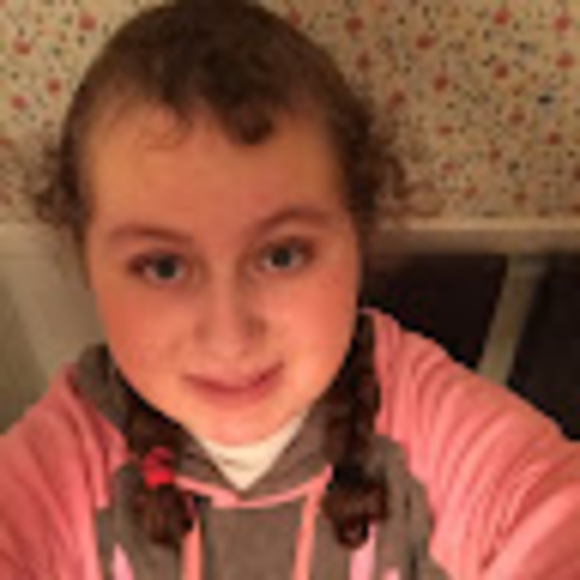 Profile Picture of Abby Branch (@abbybranch66) on Poshmark