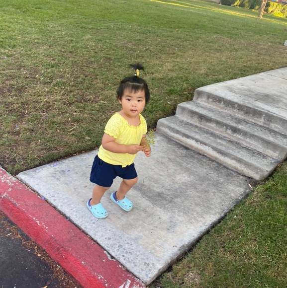 Profile Picture of Yuan Nancy (@yuannancy) on Poshmark