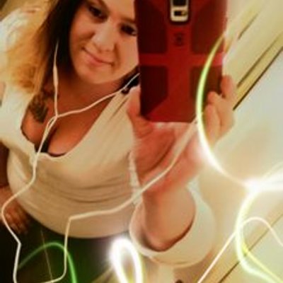 Profile Picture of Angelina Dimick (@adimick411) on Twitter