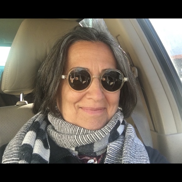 Profile Picture of Bonnie Pritzker (@bonpri1) on Poshmark