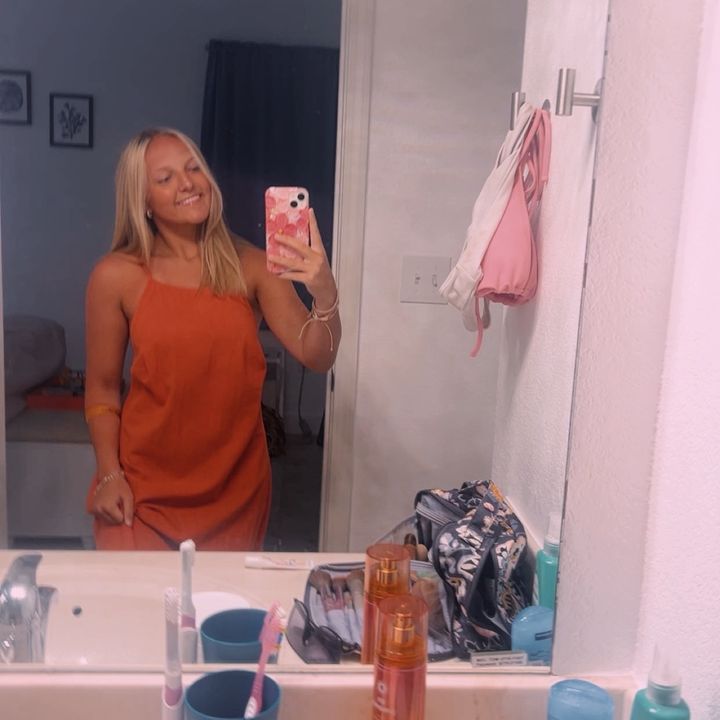 Profile Picture of chesley💝 (@chesleylaken3) on Tiktok