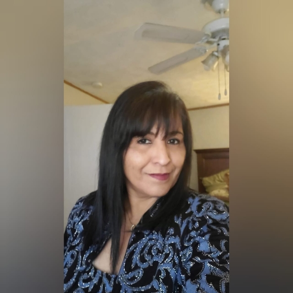 Profile Picture of Imelda Silva (@imeldasilva1970) on Poshmark