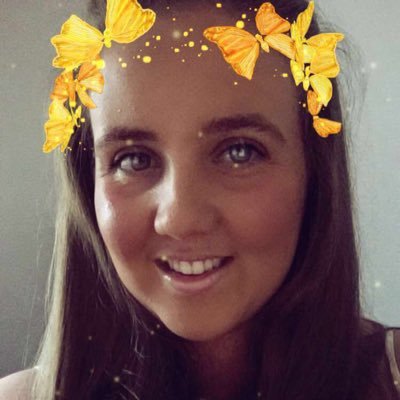 Profile Picture of Amy Manning (@AmyManning1994) on Twitter