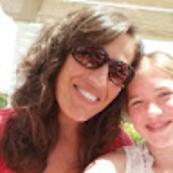 Profile Picture of Lynn Kusleika (@lynnkusleika) on Poshmark