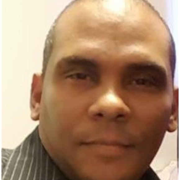 Jose Veras - Poshmark Profile Picture of Jose Veras (@joseveras1421) on Poshmark