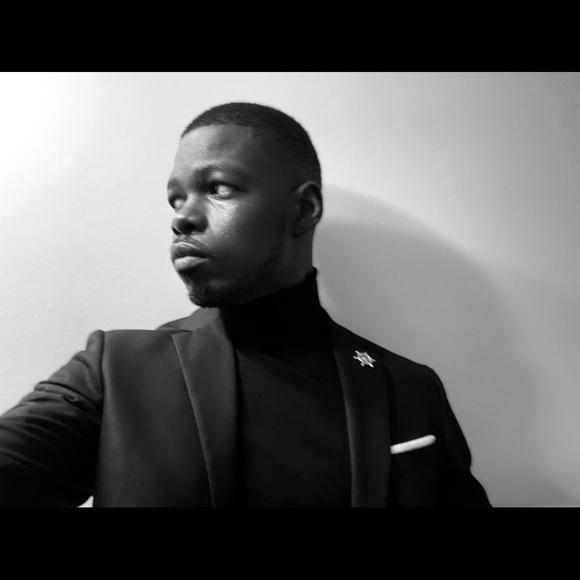 Profile Picture of Dwayne Sparkes (@dwaynesparkes) on Poshmark
